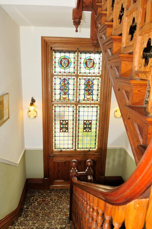 Balmoral Guest House Дарлингтон Экстерьер фото